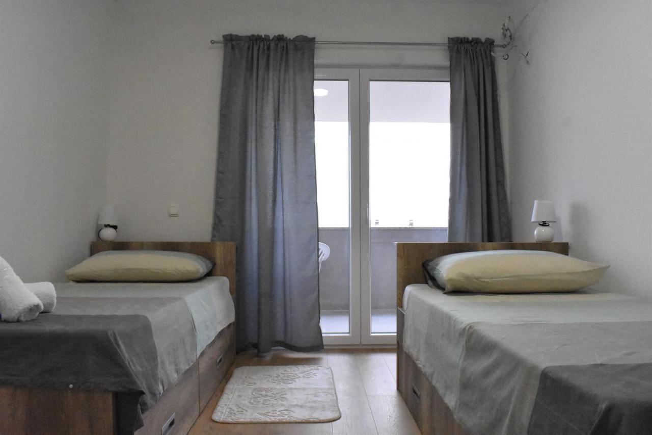 Apartmani Skorpion Kastela Exterior photo