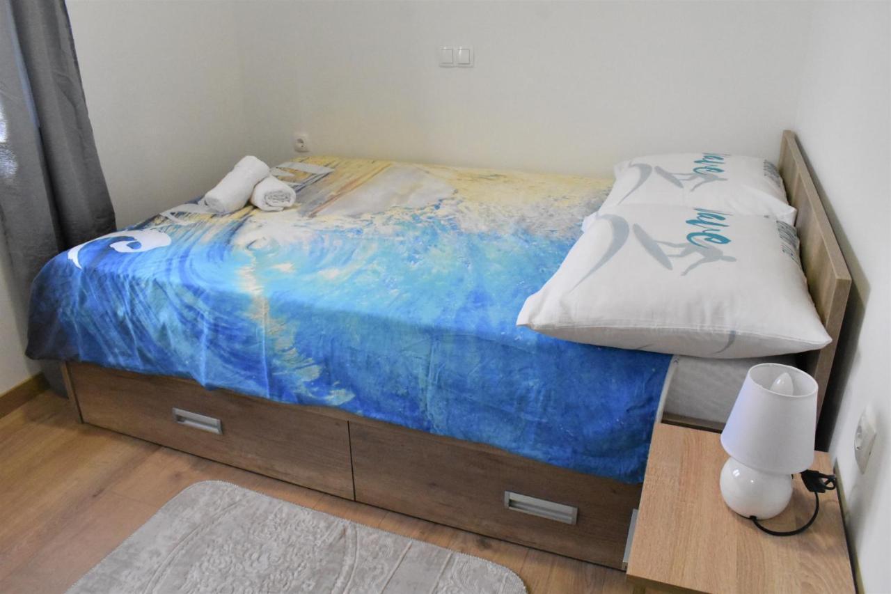 Apartmani Skorpion Kastela Exterior photo
