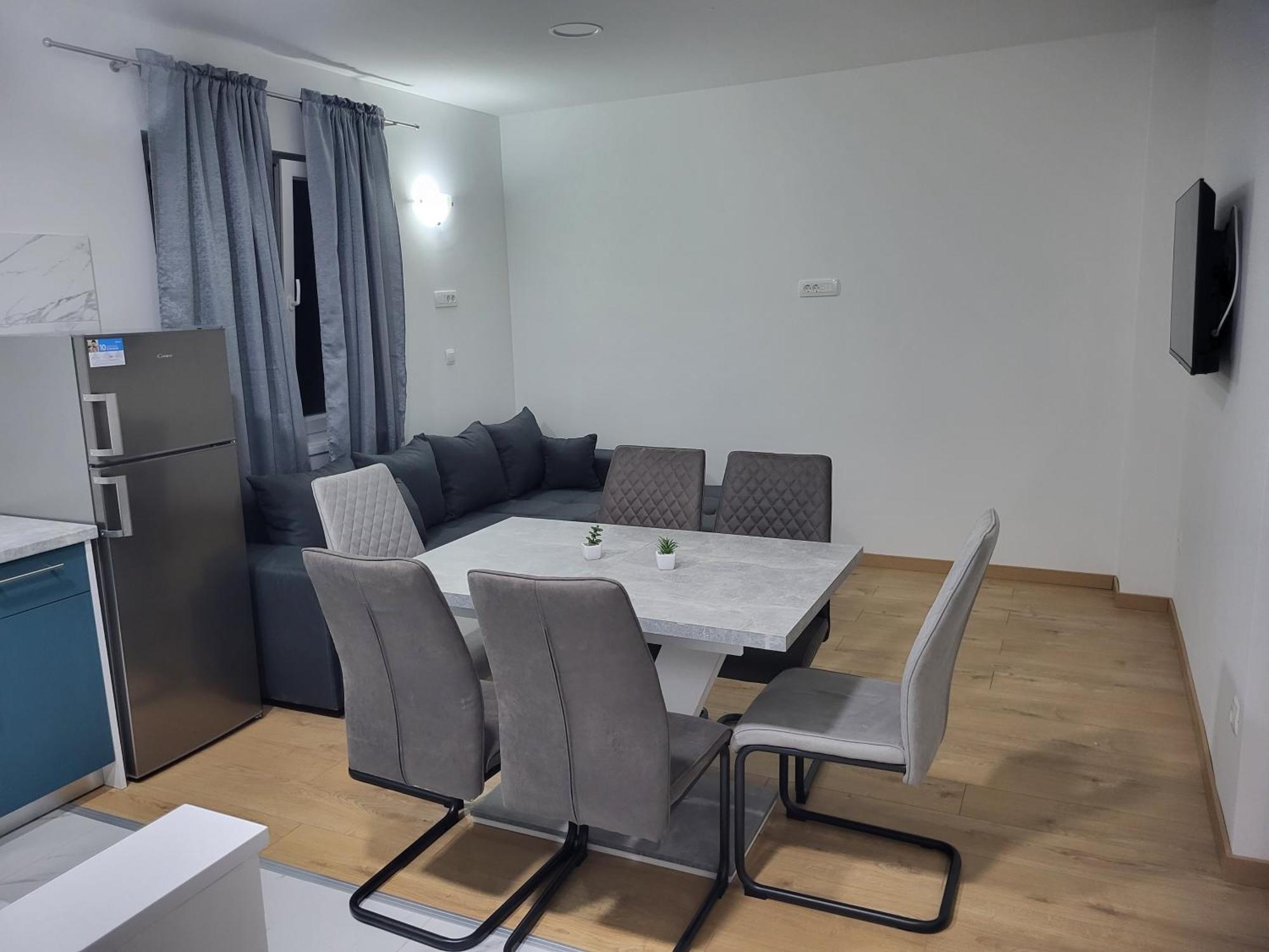 Apartmani Skorpion Kastela Exterior photo